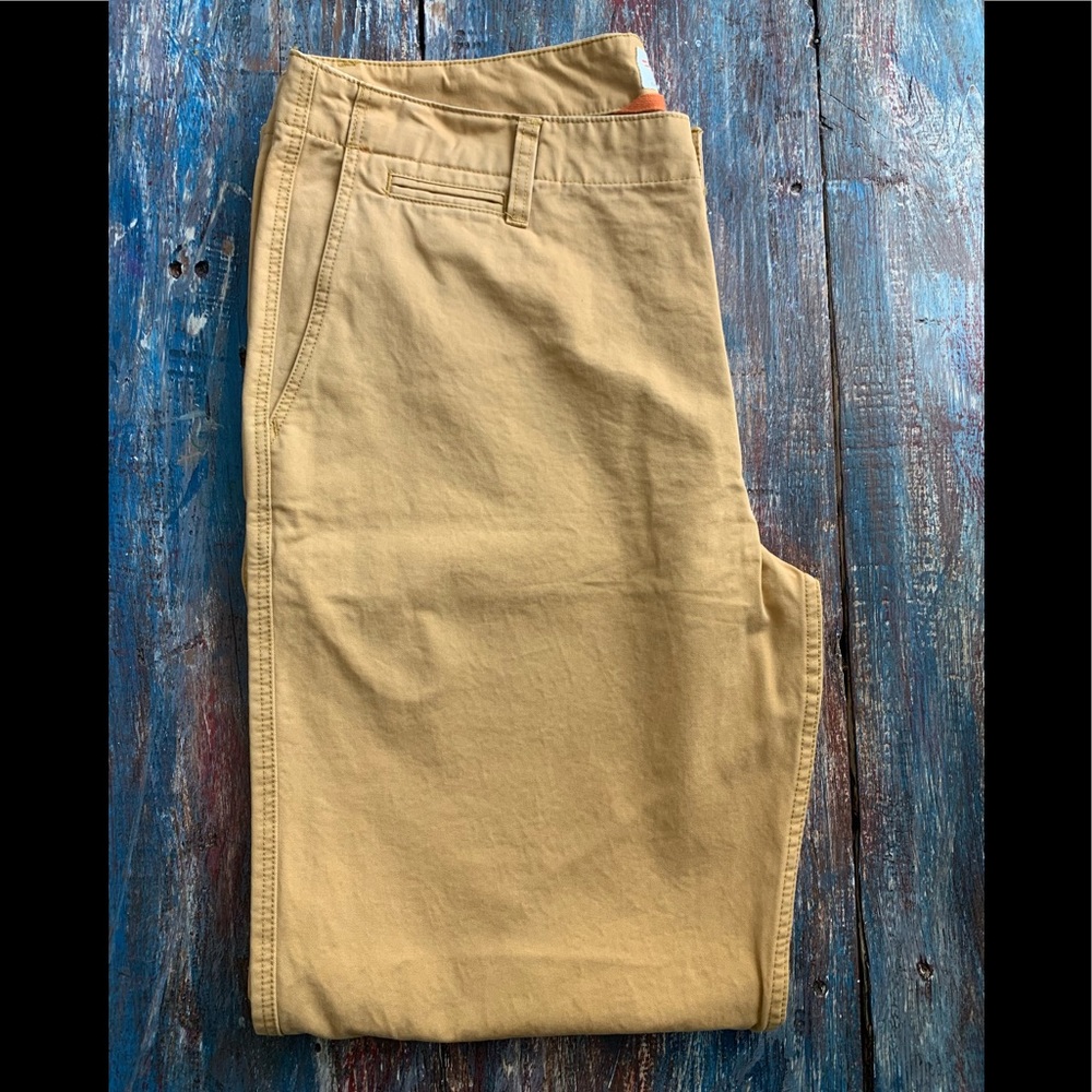 Men’s Dockers, 36 x 32, Mustard/Gold in Color